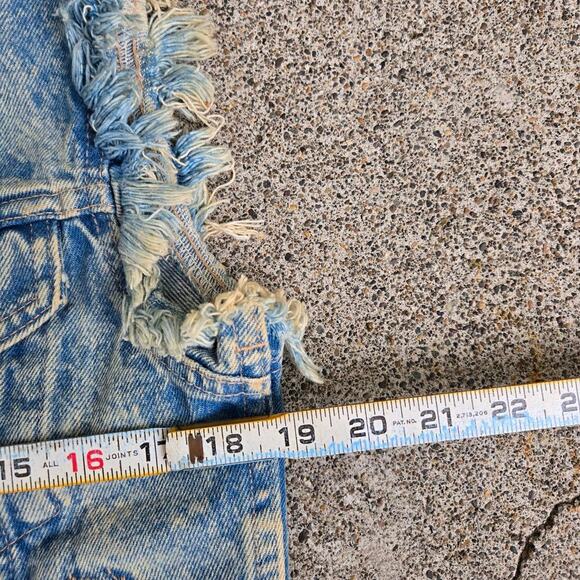 Vtg 80s LEVI'S Type 3 Light Acid Wash Chopped Sleeve Denim Vest XS USA Made - Picture 7 of 8